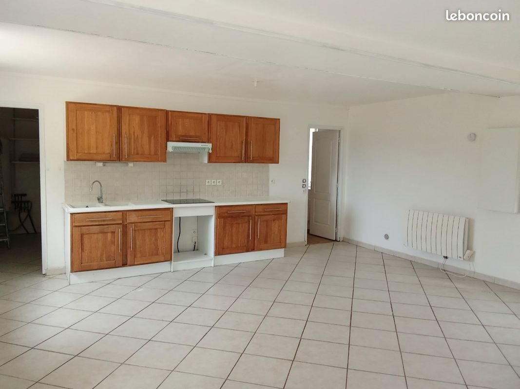 Appartement à louer, 70m², Pont-Sainte-Maxence