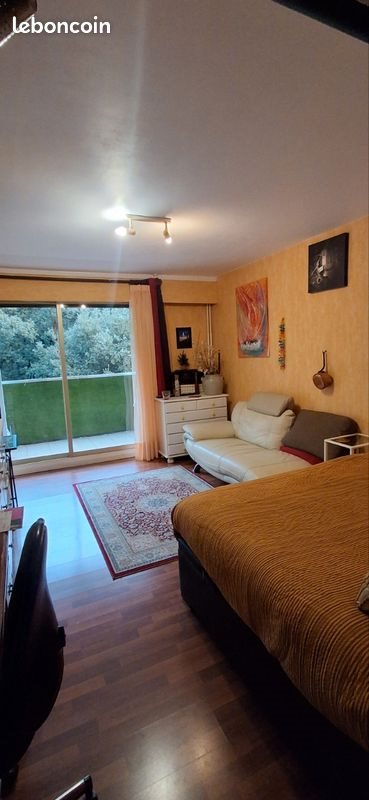 Appartement à louer, 24m², Peymeinade