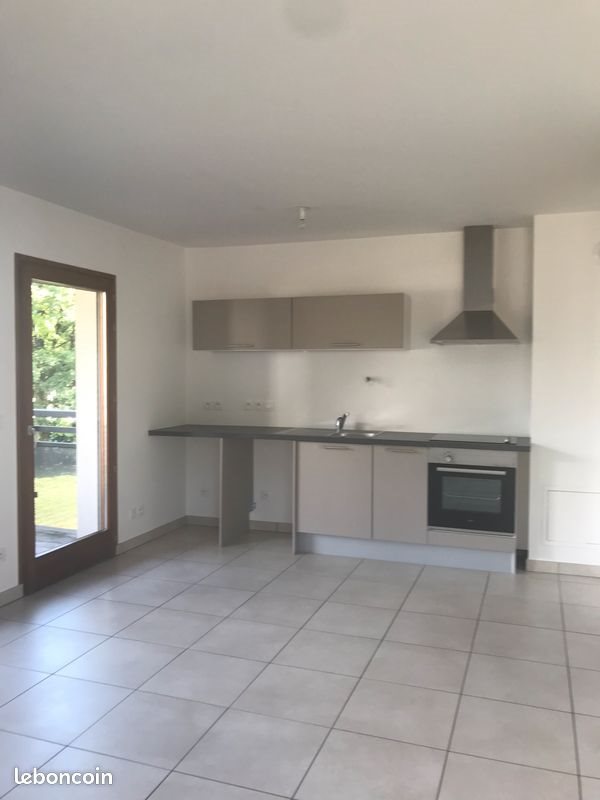 Appartement à louer, 51m², Thyez