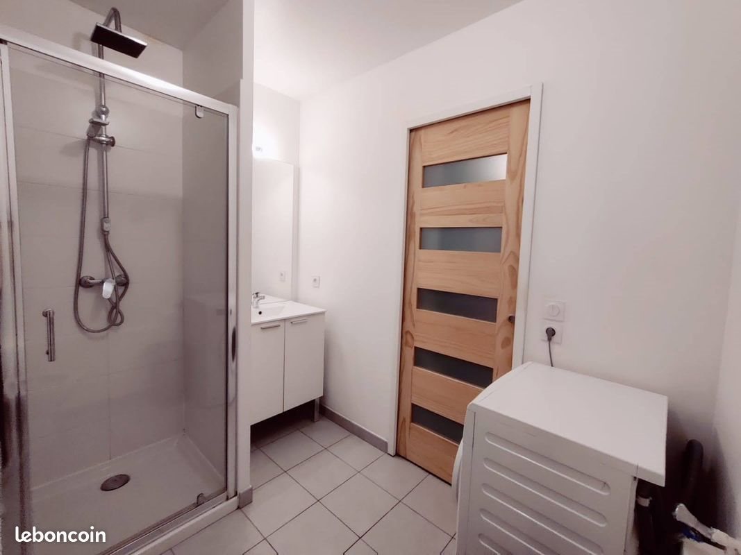 Appartement à louer, 39m², Istres