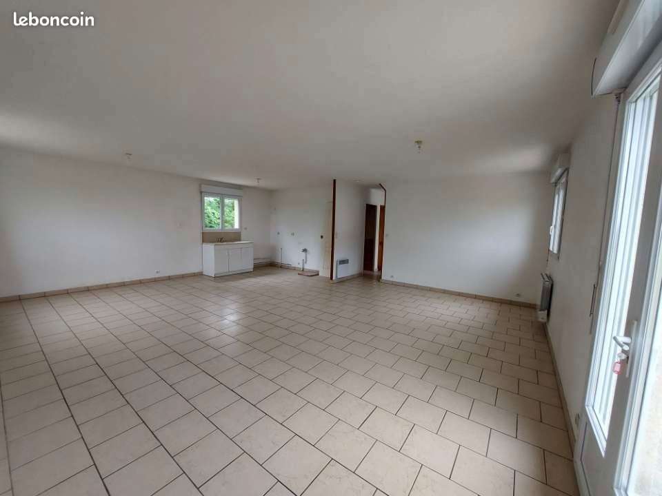 Maison à vendre, 132m², Saint-Victor-de-Chrétienville
