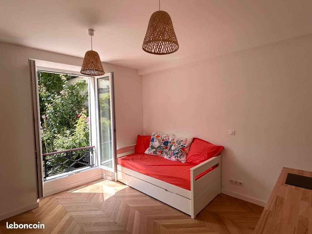 Appartement à louer, 20m², Paris 18ème