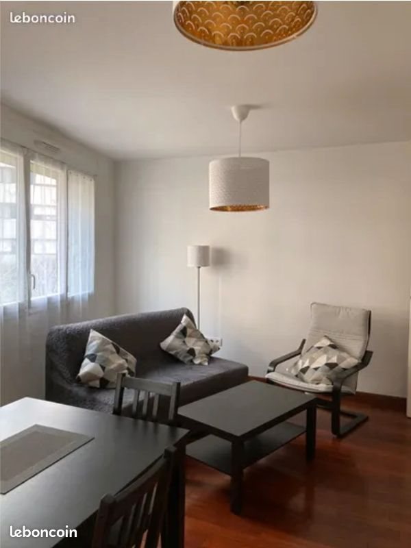 Appartement à louer, 42m², Issy-les-Moulineaux