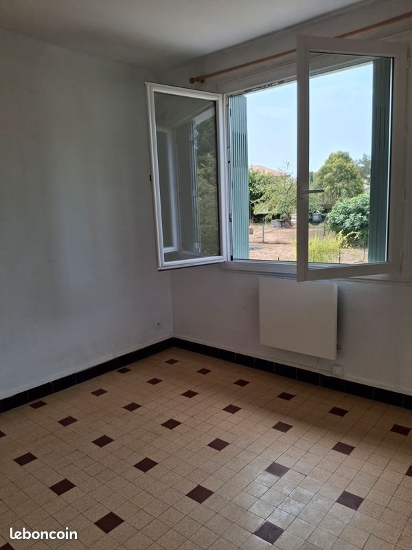 Appartement à louer, 72m², Caussade