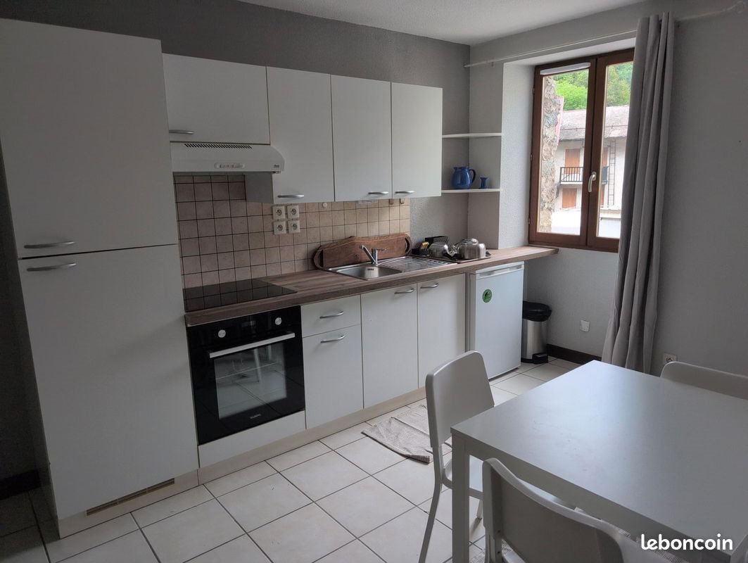 Appartement à louer, 50m², Saint-Etienne-de-Cuines