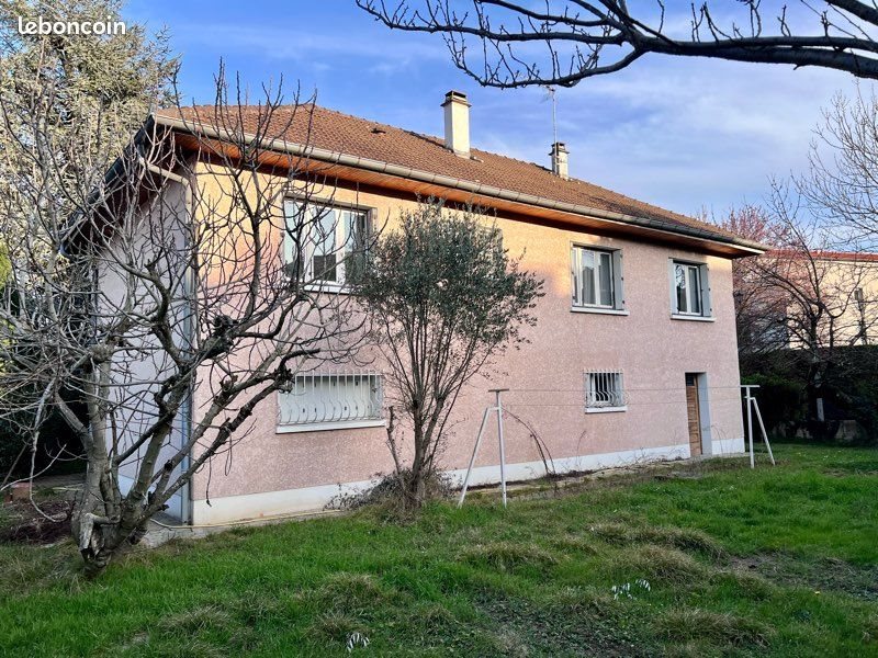 Maison à vendre, 121m², Saint-Genis-Laval