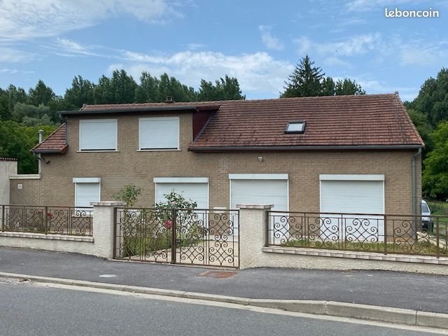 Maison à louer, 135m², Vermand