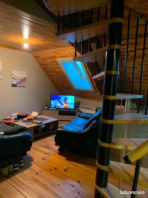 Appartement à louer, 70m², Rocroi