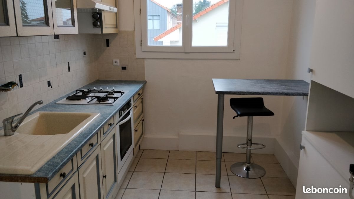 Appartement à louer, 43m², Parthenay