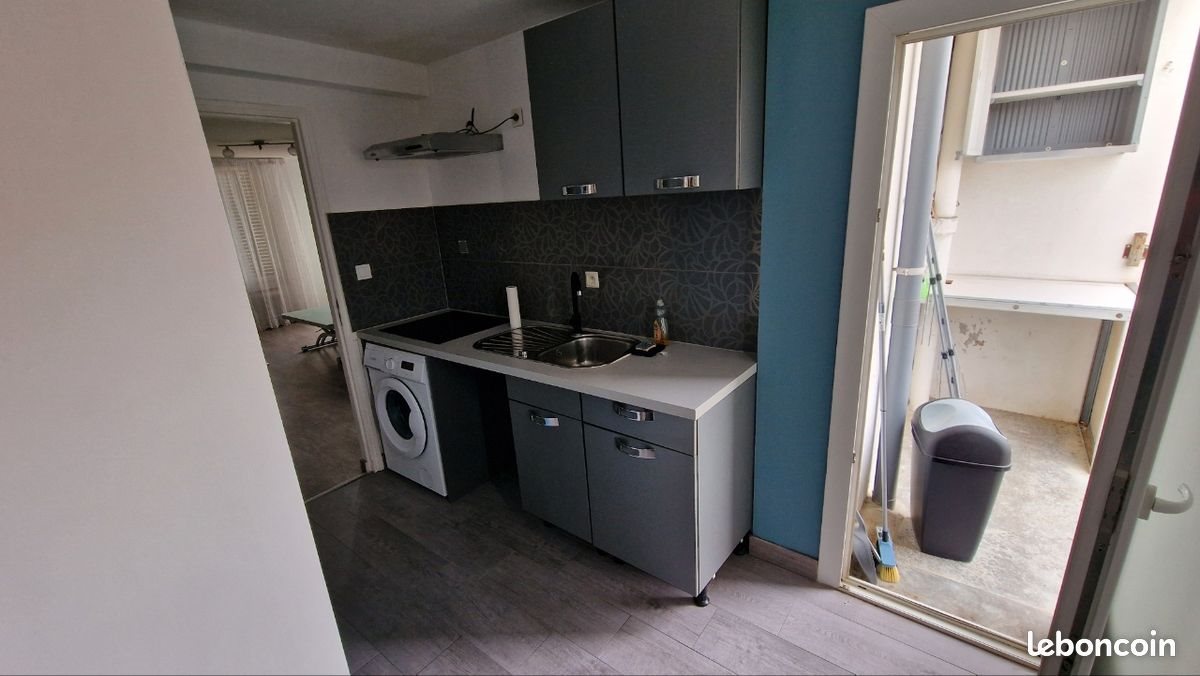 Appartement à louer, 56m², Nîmes