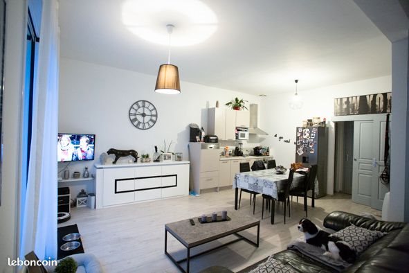 Appartement à louer, 58m², Fougères