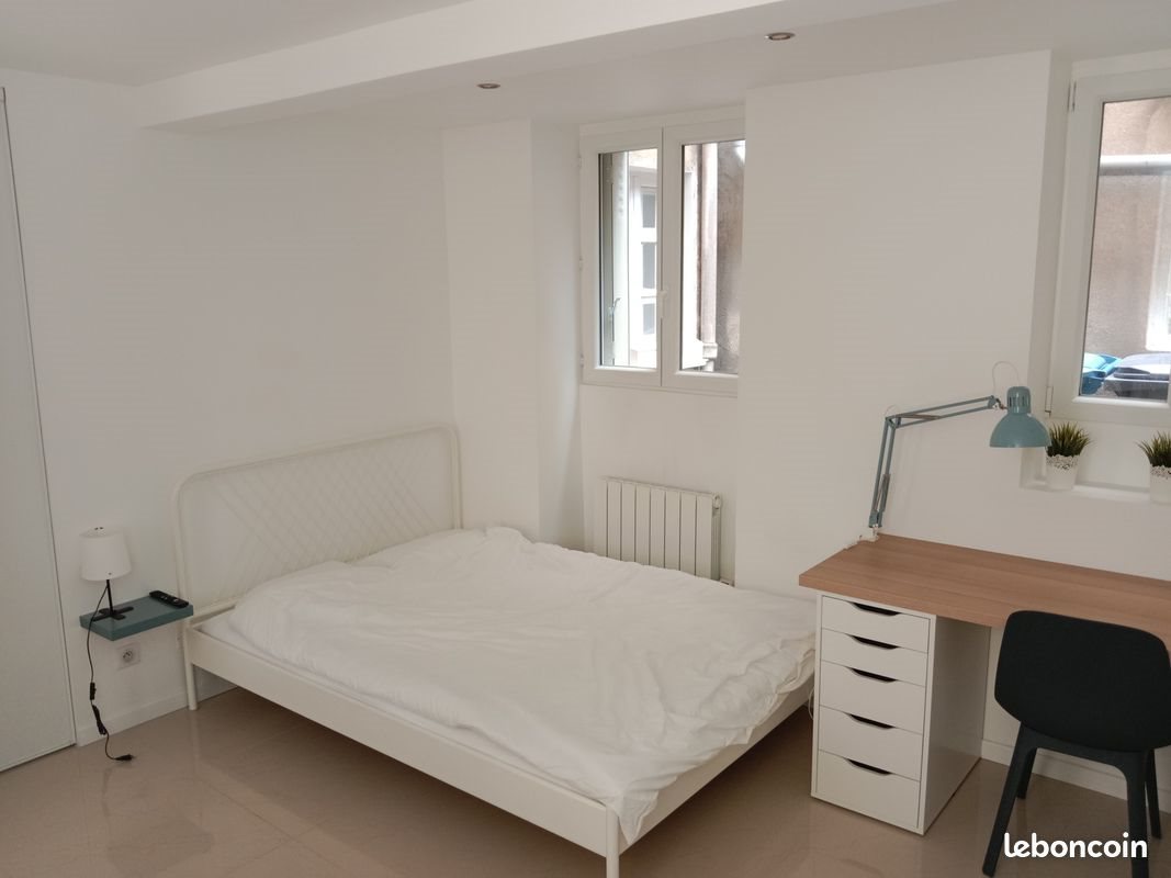 Appartement à louer, 16m², Versailles