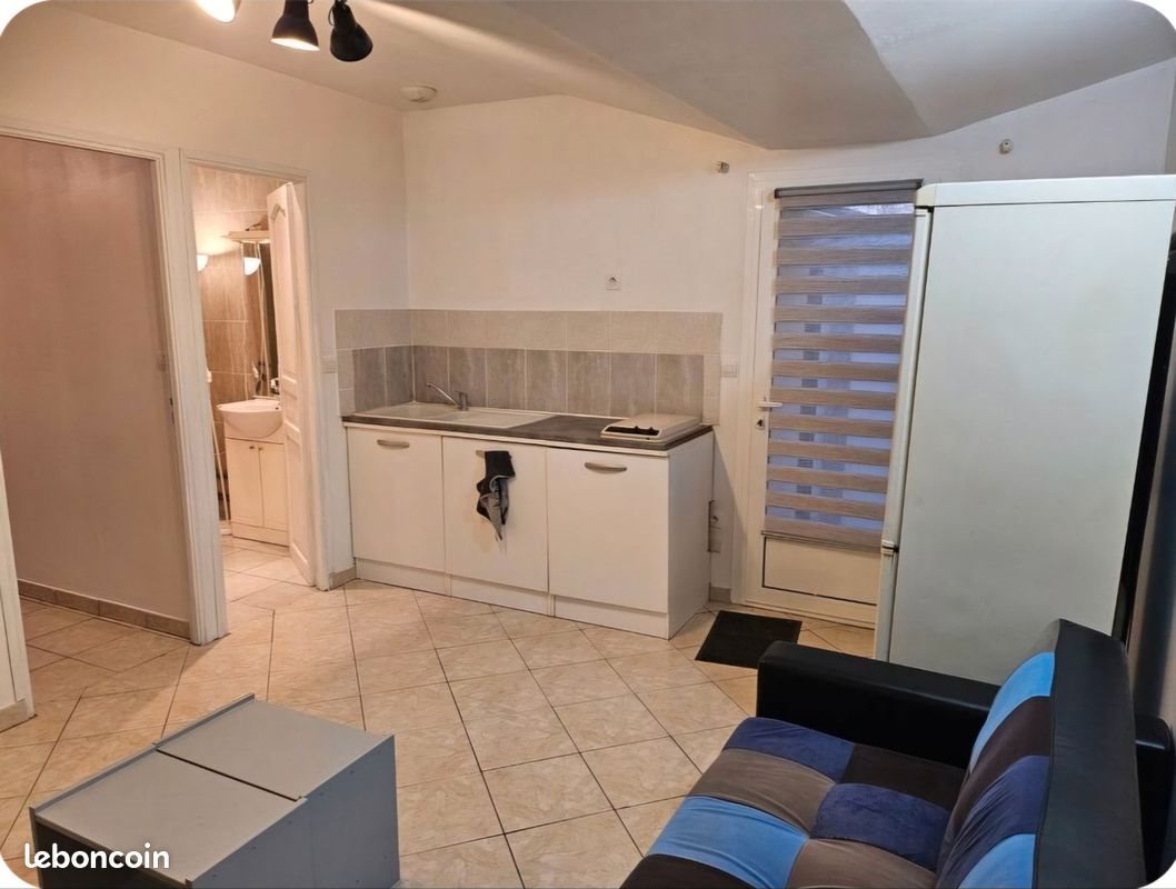 Appartement à louer, 27m², Élancourt