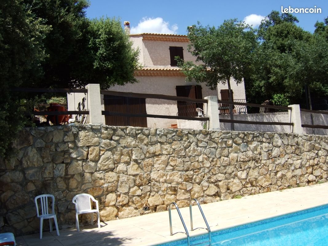 Maison à vendre, 94m², Sainte-Anastasie-sur-Issole