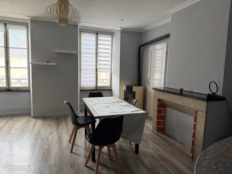 Appartement à louer, 60m², Mende
