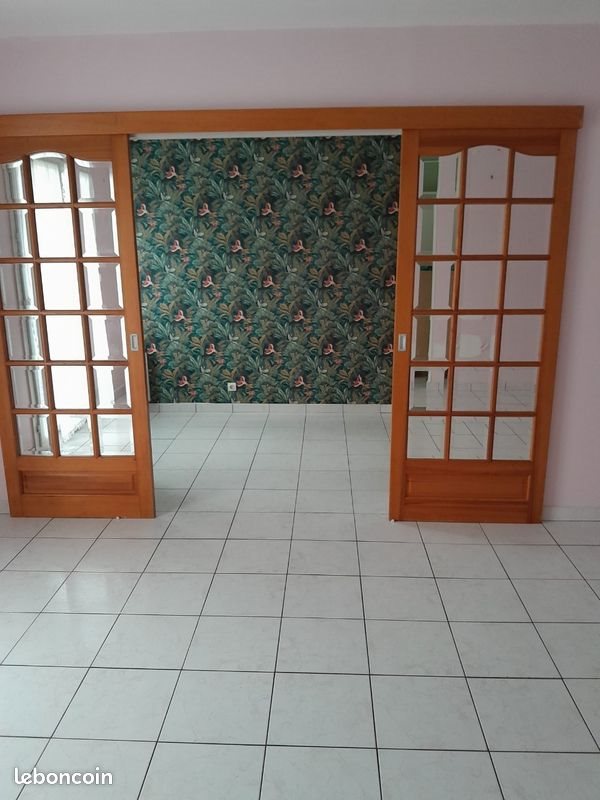 Appartement à louer, 55m², Milly-la-Forêt
