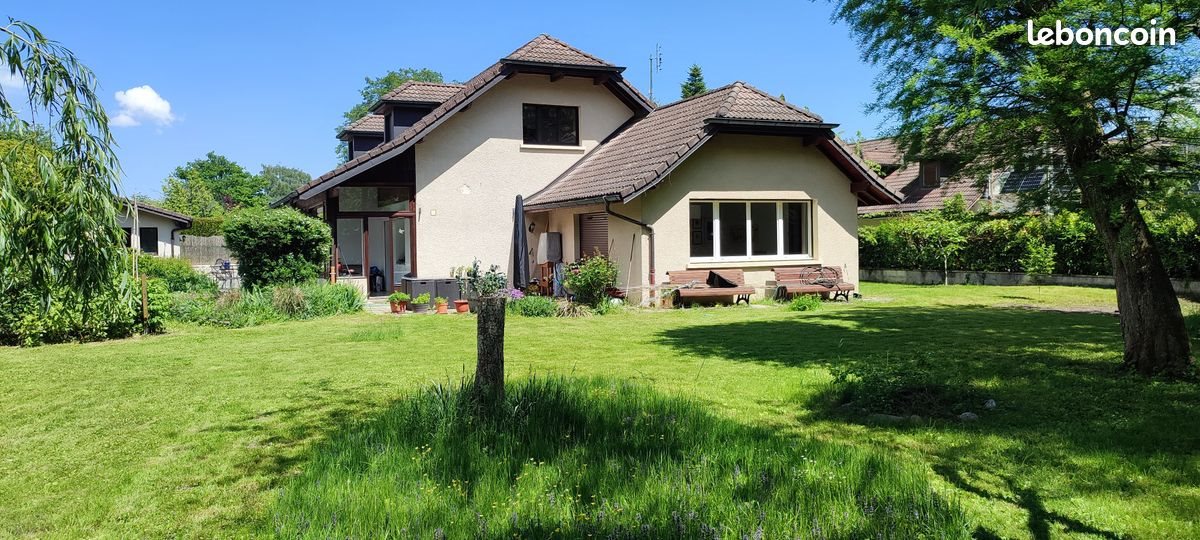 Maison à louer, 188m², Divonne-les-Bains