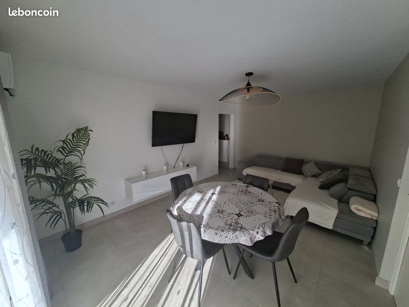 Appartement à vendre, 65m², Fréjus
