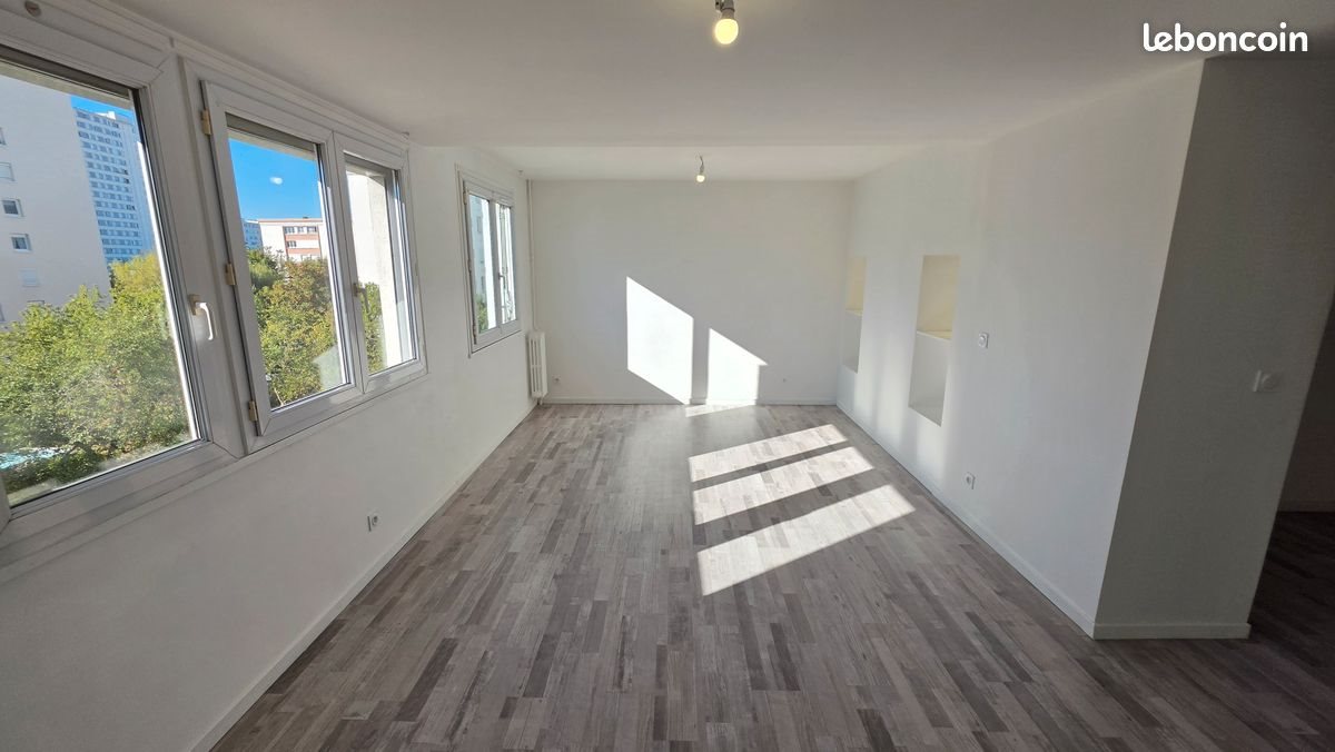 Appartement à louer, 69m², Tours