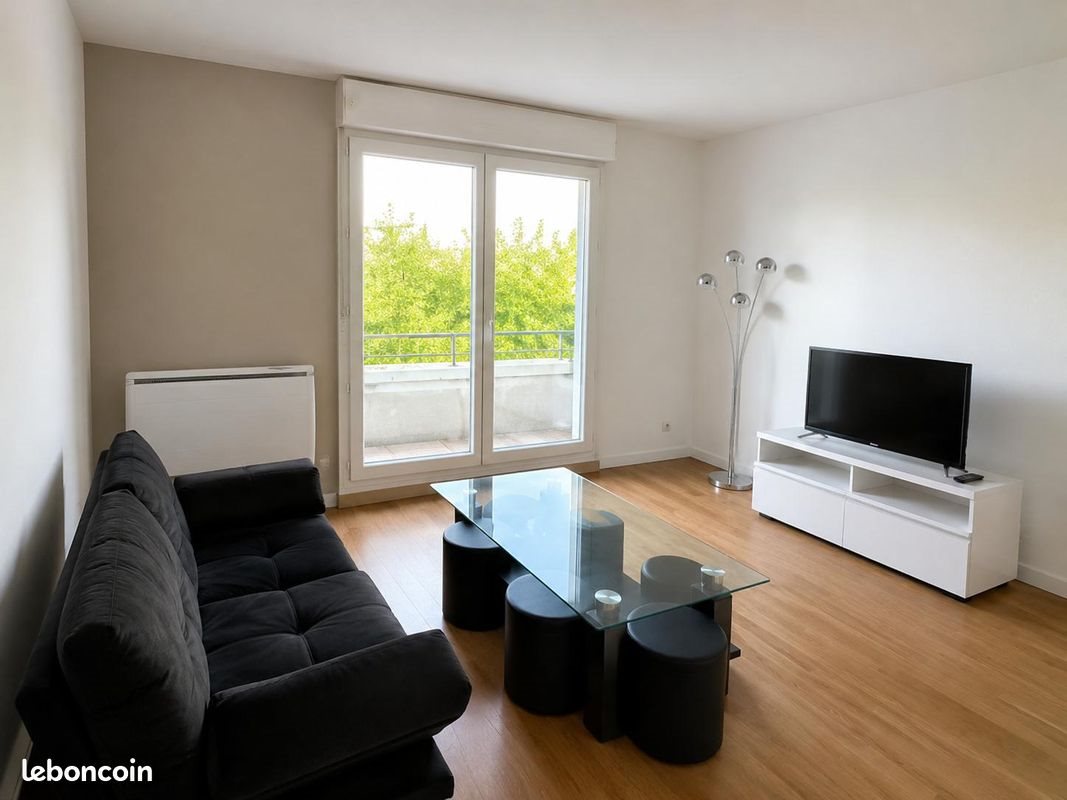 Appartement à louer, 45m², Issy-les-Moulineaux