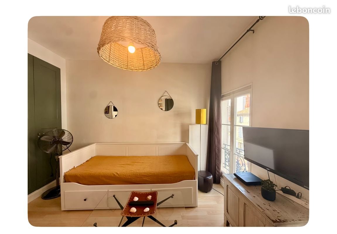 Appartement à louer, 45m², Rochefort