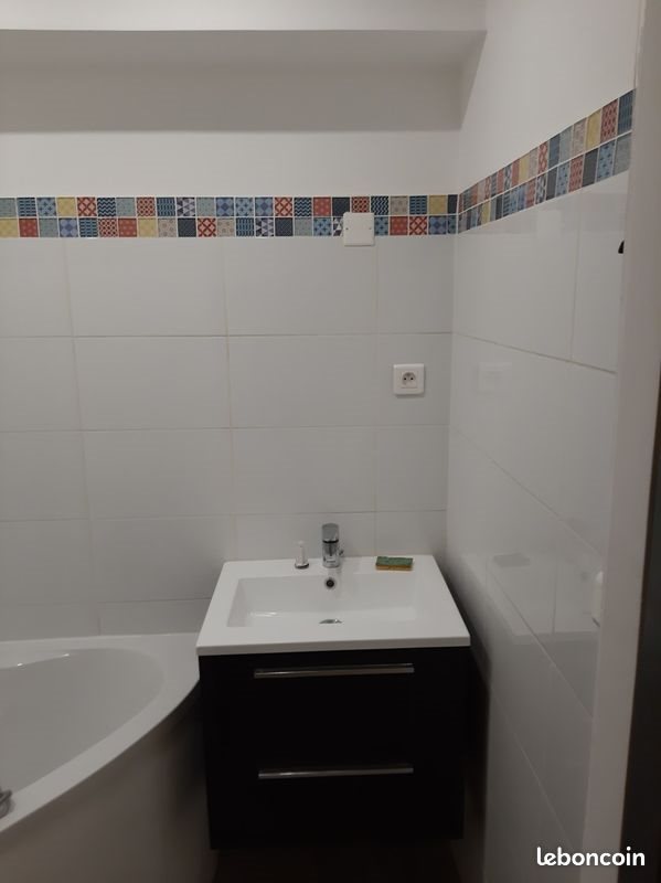 Appartement à louer, 45m², Rians