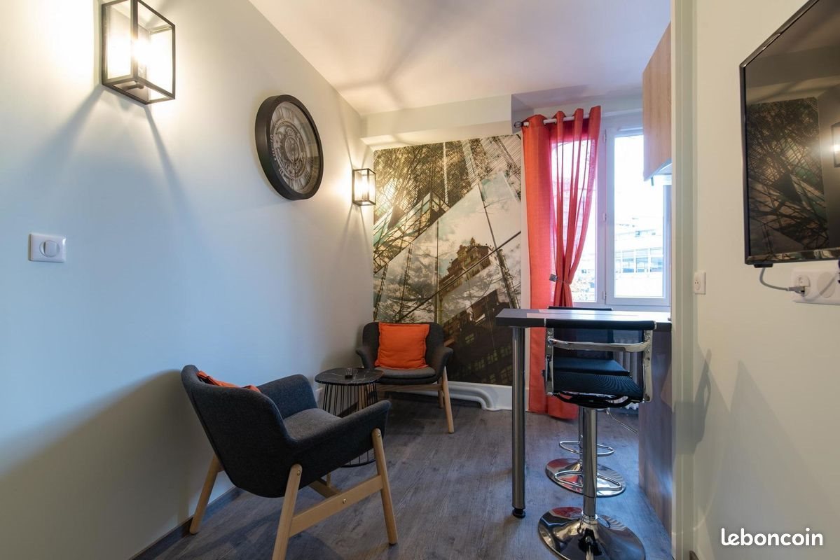 Appartement à louer, 23m², Versailles