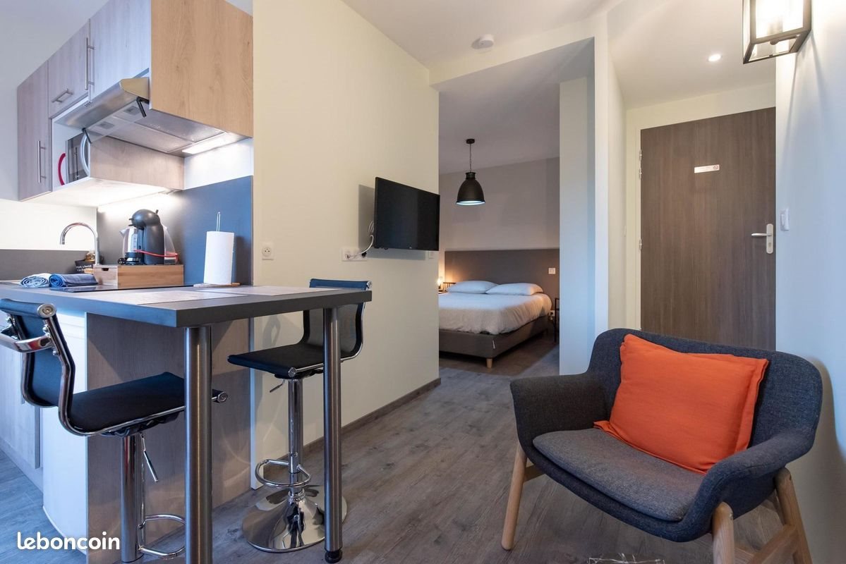 Appartement à louer, 23m², Versailles