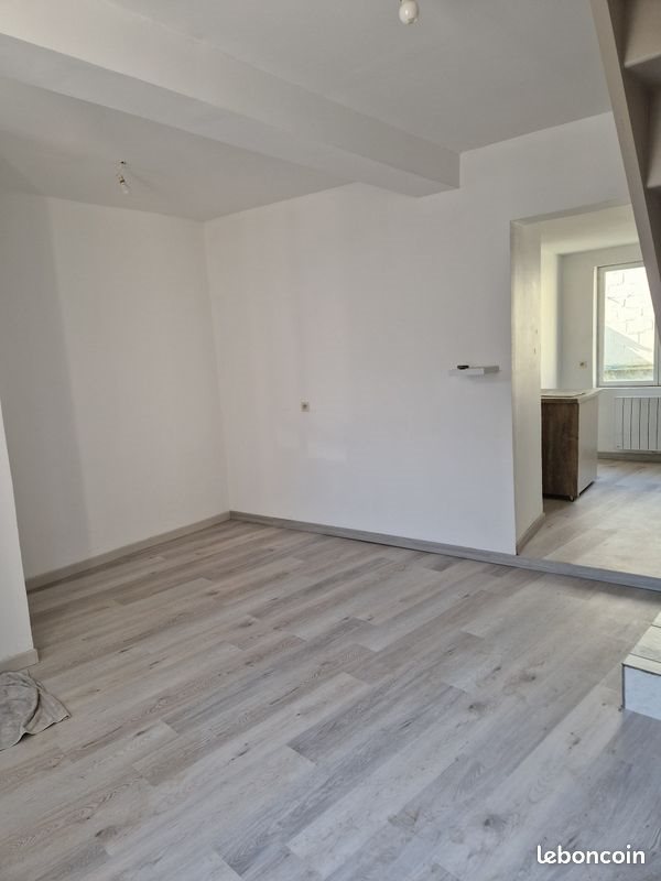 Maison à vendre, 46m², Crépy