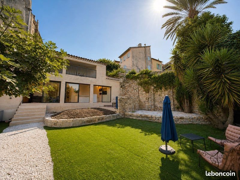 Maison à vendre, 92m², Hyères
