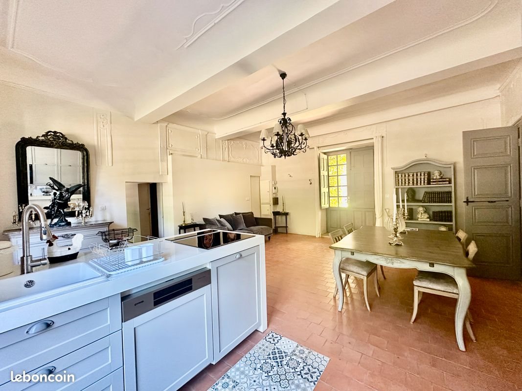 Appartement à louer, 100m², Laudun-l'Ardoise