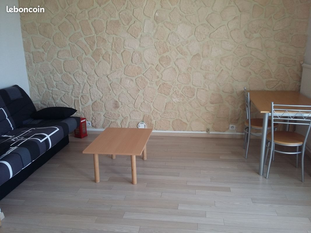 Appartement à louer, 25m², Saint-Cyr-sur-Loire