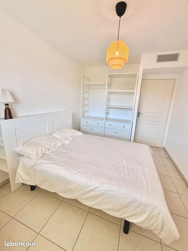 Appartement à louer, 43m², Marseille 8ème