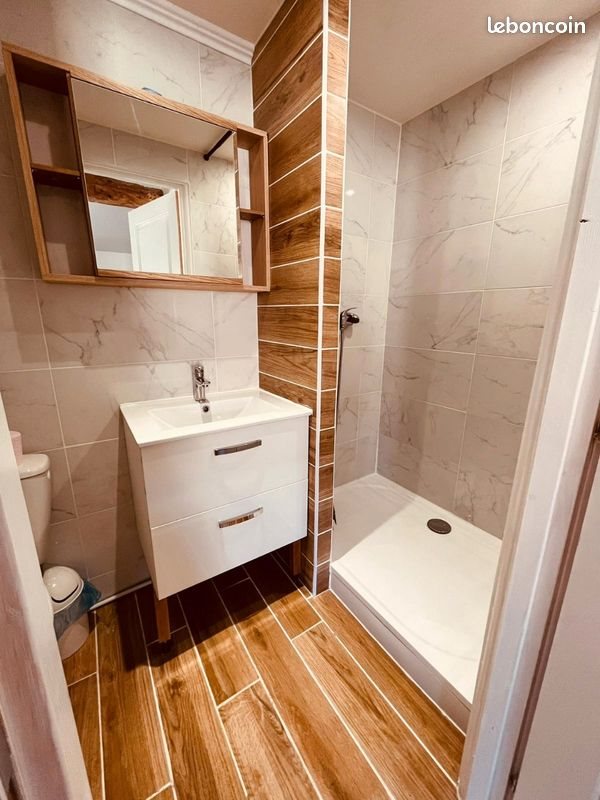 Appartement à louer, 25m², La Crau