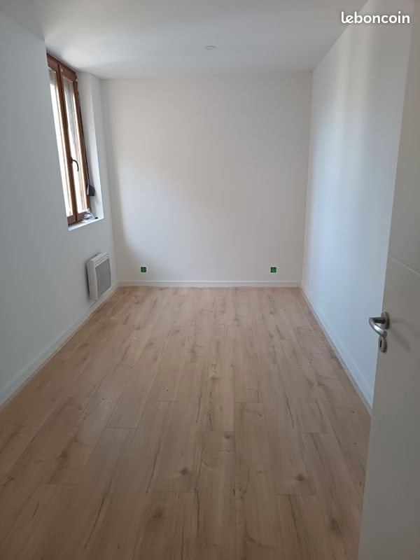 Maison à louer, 98m², Wassy