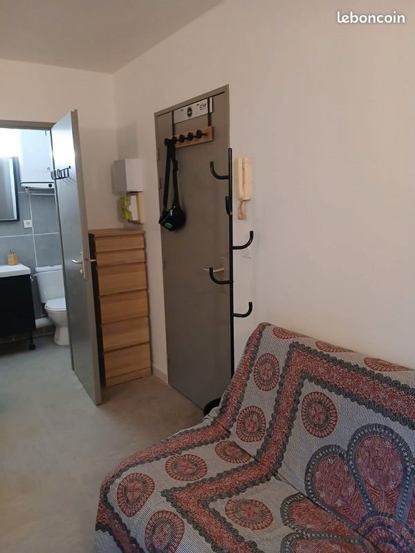 Appartement à louer, 17m², Salon-de-Provence
