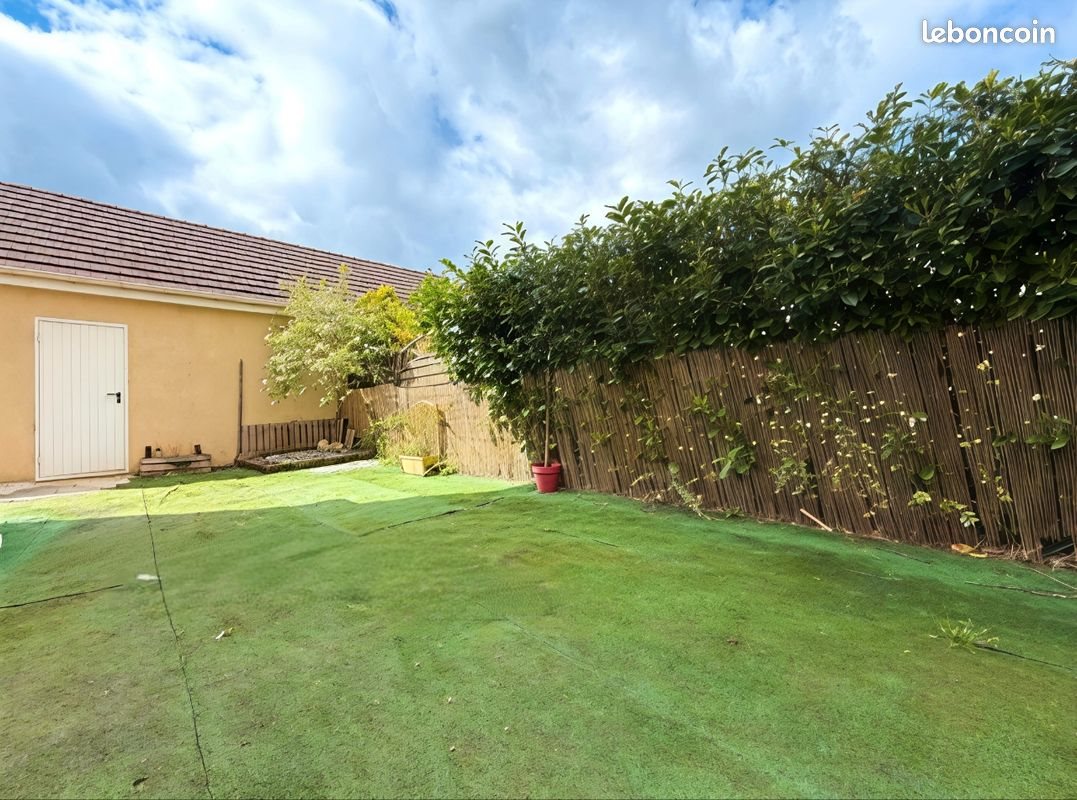 Appartement à louer, 45m², Magny-les-Hameaux