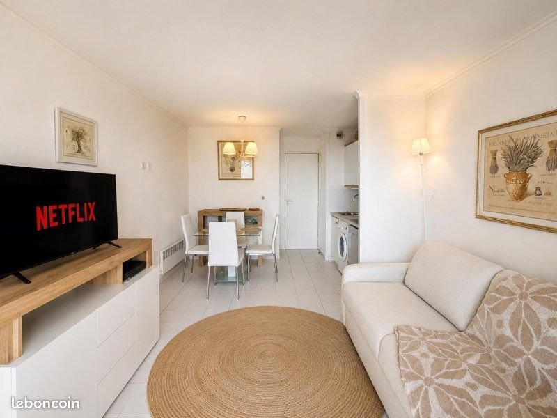 Appartement à louer, 27m², Cannes