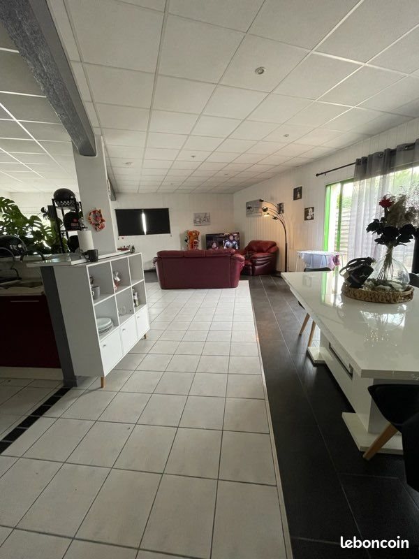 Appartement à louer, 100m², Vaivre-et-Montoille