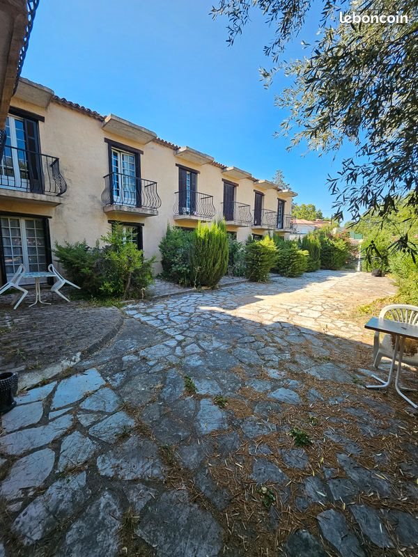 Appartement à louer, 18m², Antibes