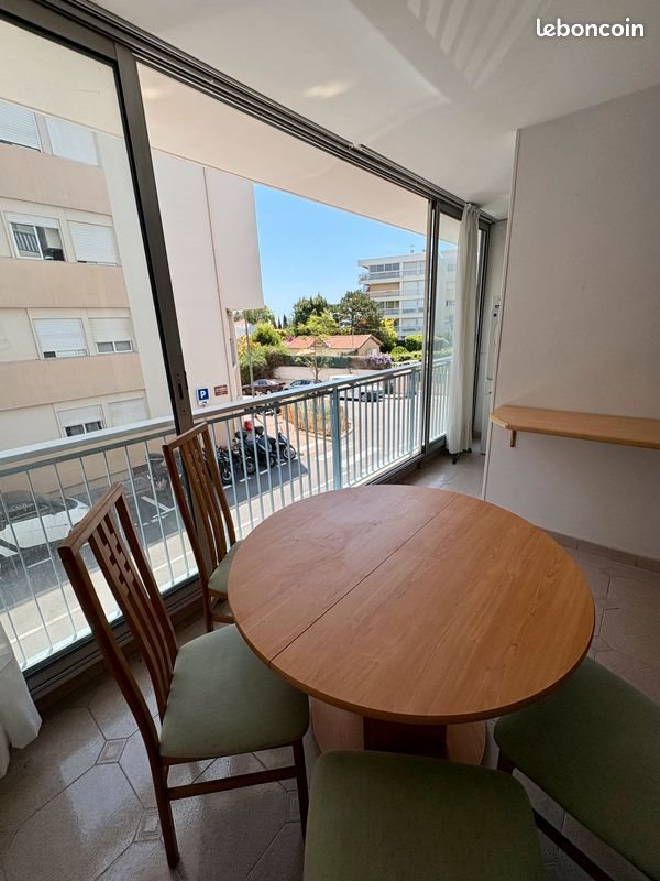 Appartement à louer, 69m², Vallauris