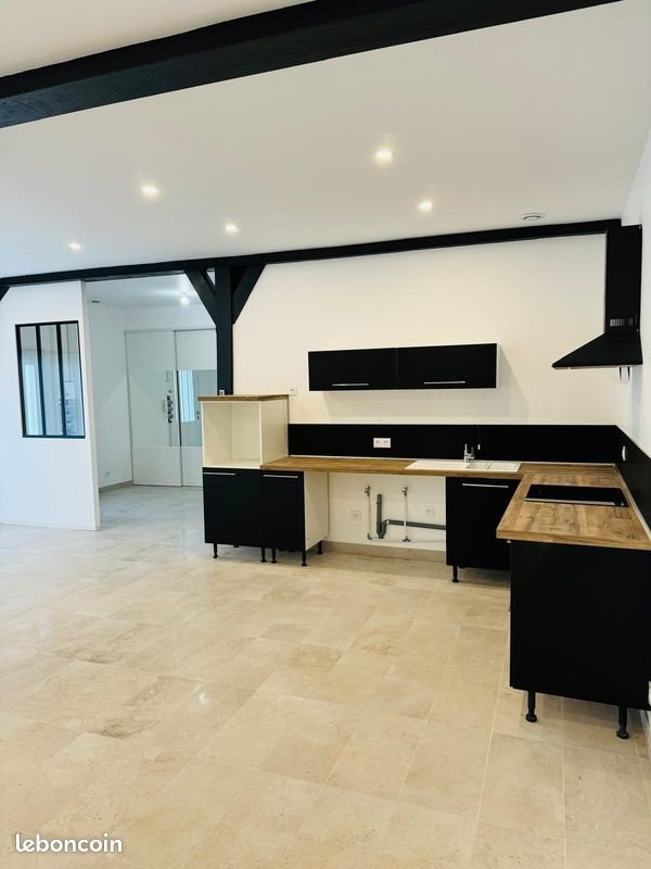 Appartement à louer, 93m², Château-Thierry