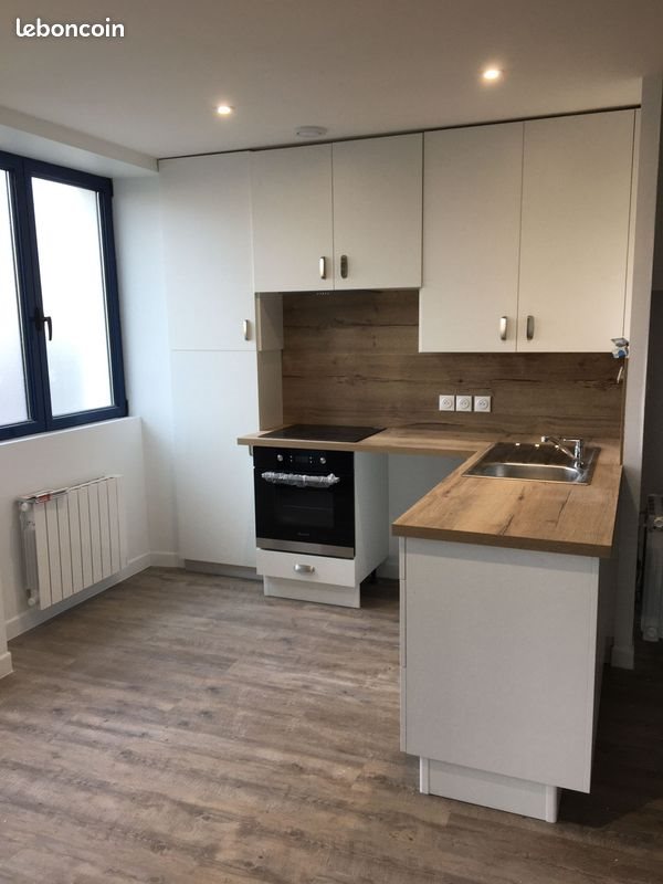Appartement à louer, 75m², Candé