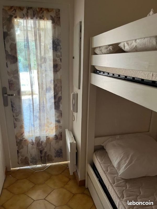 Appartement à louer, 26m², Carqueiranne
