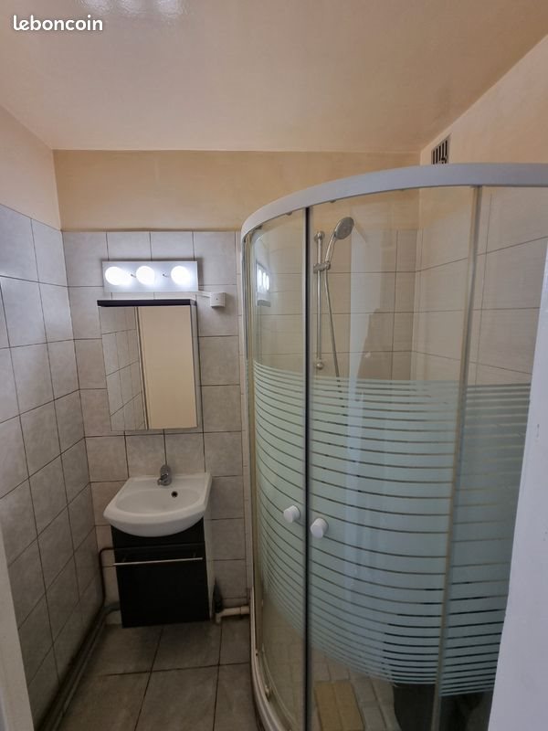 Appartement à louer, 18m², Châtillon