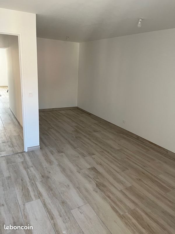 Appartement à louer, 65m², Meximieux