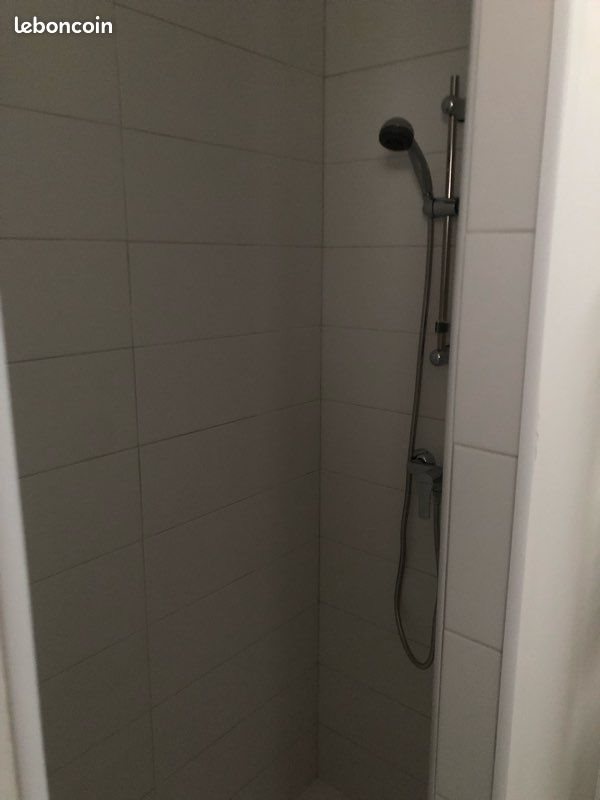 Appartement à louer, 30m², L'Isle-sur-la-Sorgue