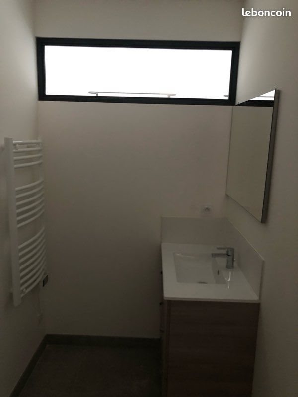 Appartement à louer, 30m², L'Isle-sur-la-Sorgue