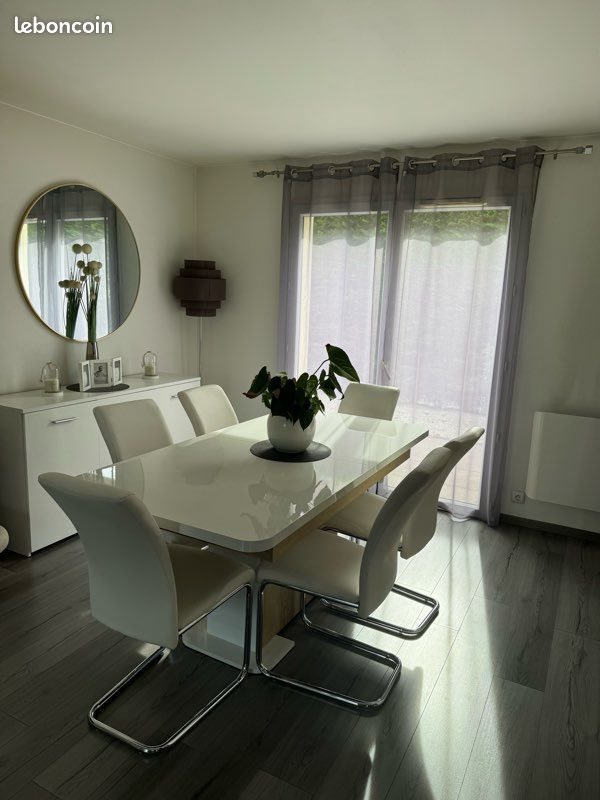 Maison à louer, 100m², Douvaine
