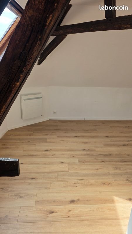 Appartement à louer, 45m², Sedan